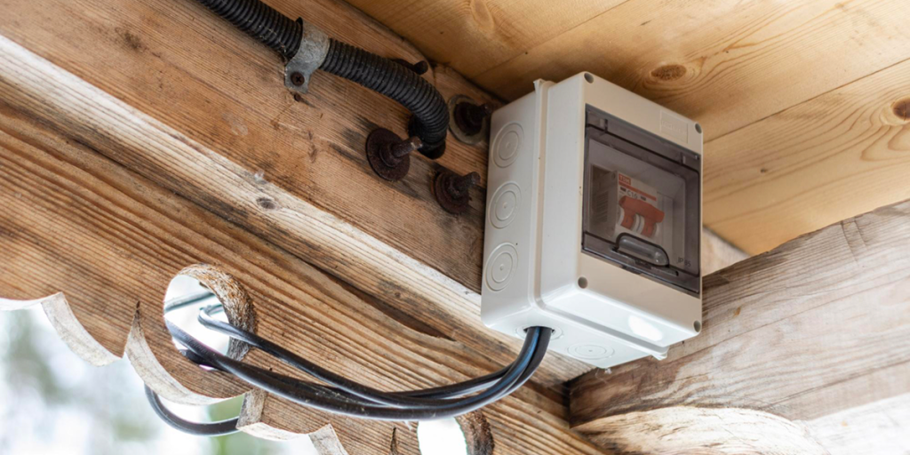 Benefits of Upgrading Electrical Panels blog img 3